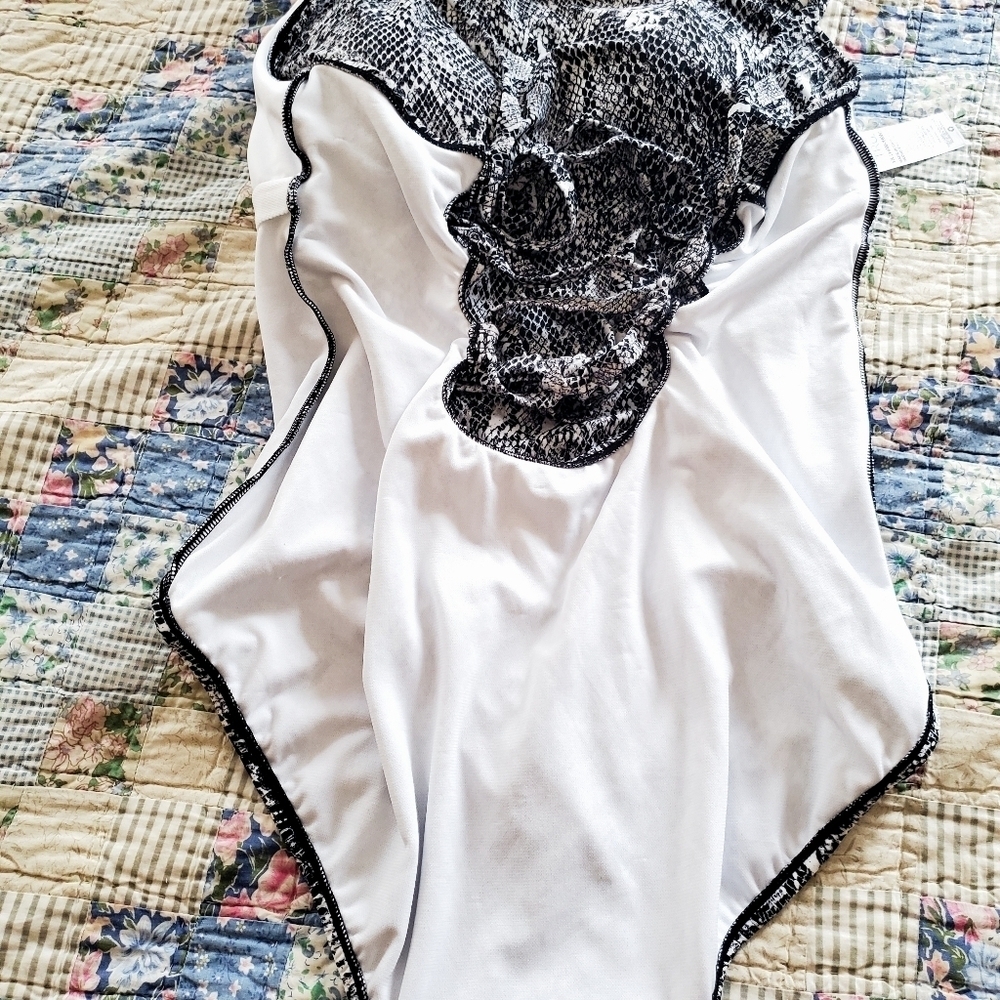 Time and True Bathing Suit - Picture 7 of 16